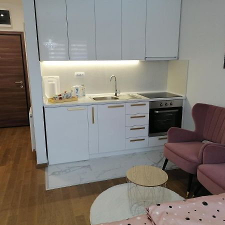 Spring Deluxe Apartment Novi Sad Luaran gambar