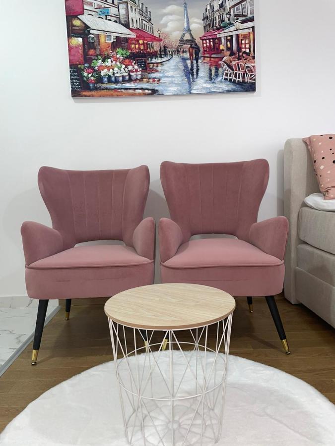 Spring Deluxe Apartment Novi Sad Luaran gambar