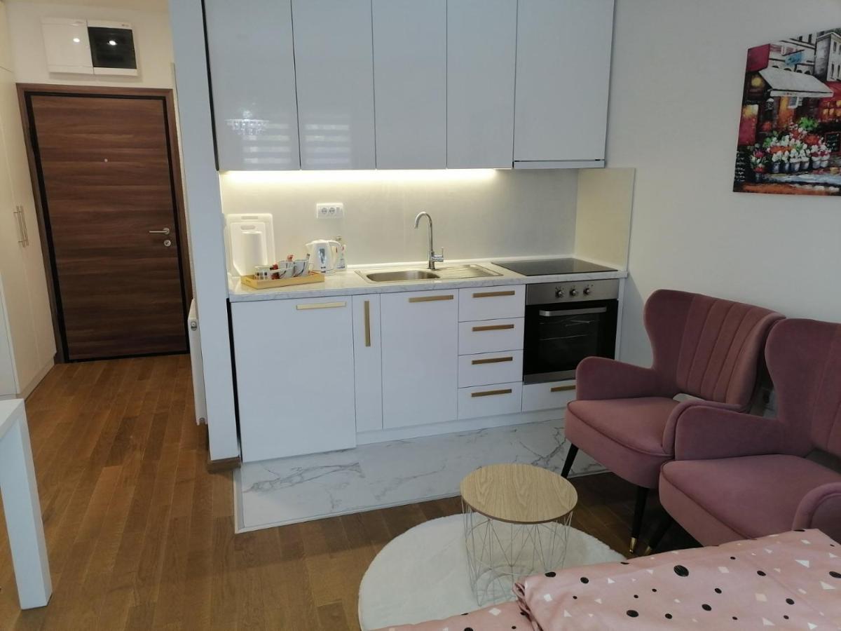 Spring Deluxe Apartment Novi Sad Luaran gambar